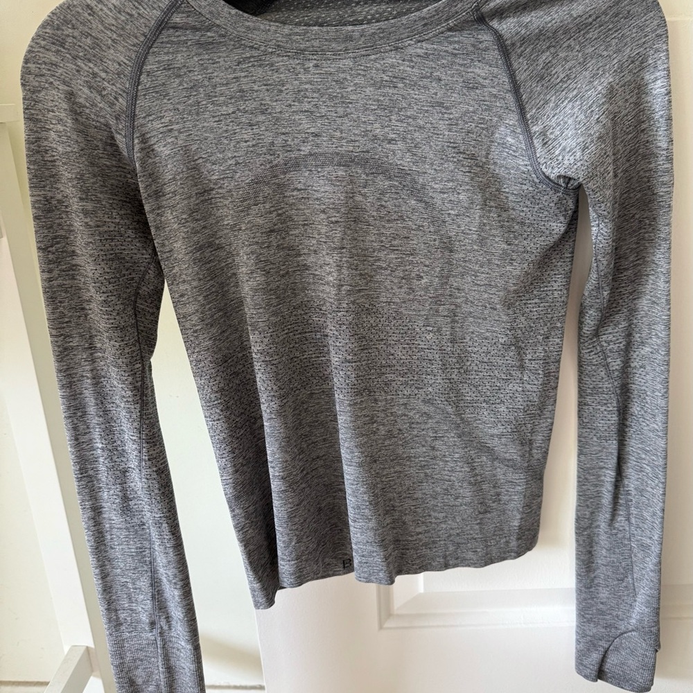 Lululemon Swiftly Long Sleeve, waist length.